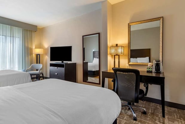 Images Best Western Plus Dalton Inn