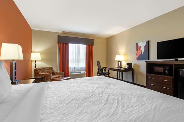 Images Best Western Plus Longhorn Inn & Suites