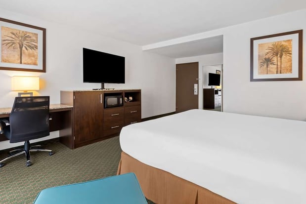 Images Best Western Date Tree Hotel