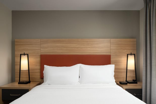 Images Candlewood Suites St. Louis - St. Charles by IHG
