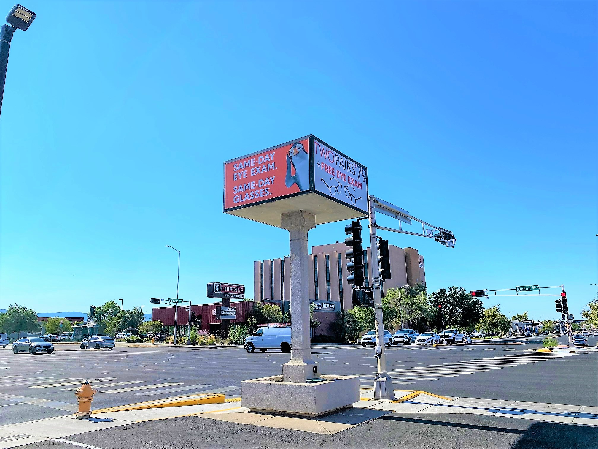 Corner View at Stanton Optical store in Albuquerque, NM 87110