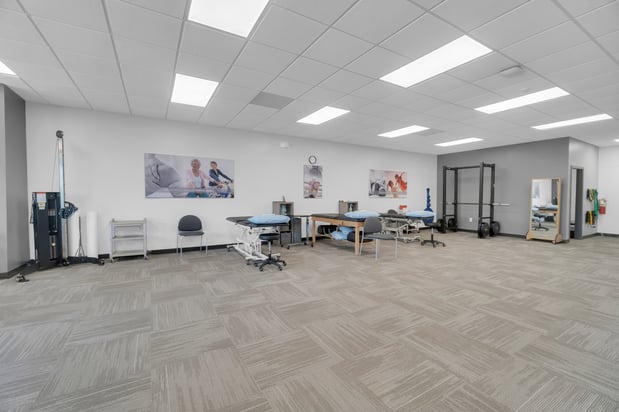 Images BenchMark Physical Therapy