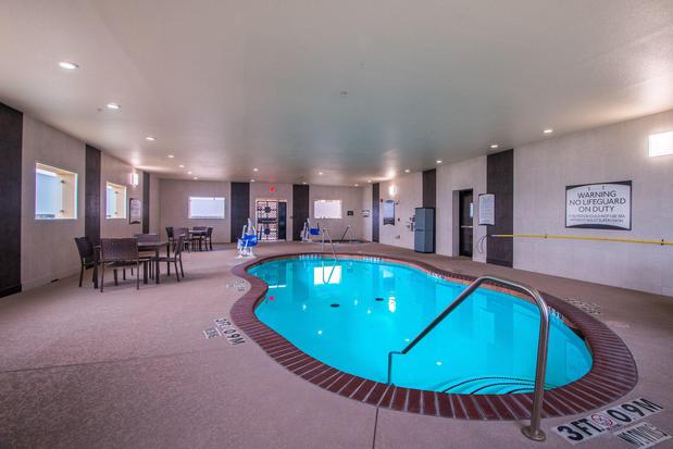 Images Staybridge Suites Longview by IHG