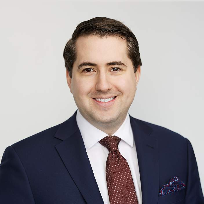 Matthew Kennerknecht headshot.