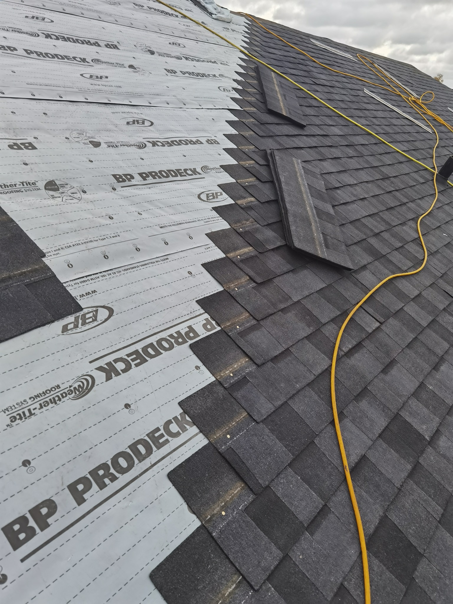 Images Macca Roofing Inc - Moncton