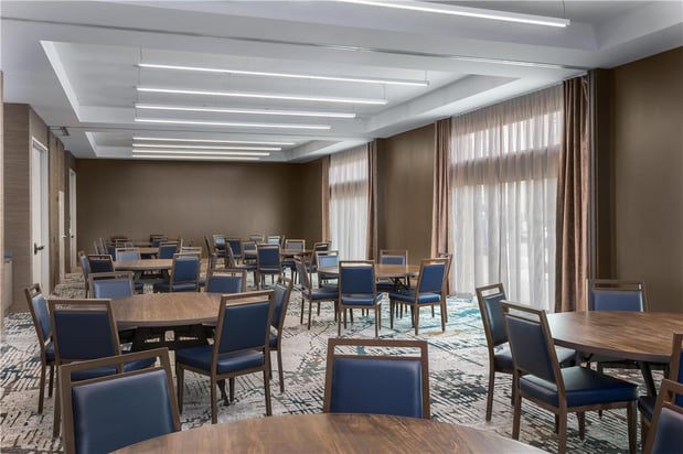 Images Hotel Avail Rogers, Tapestry Collection by Hilton