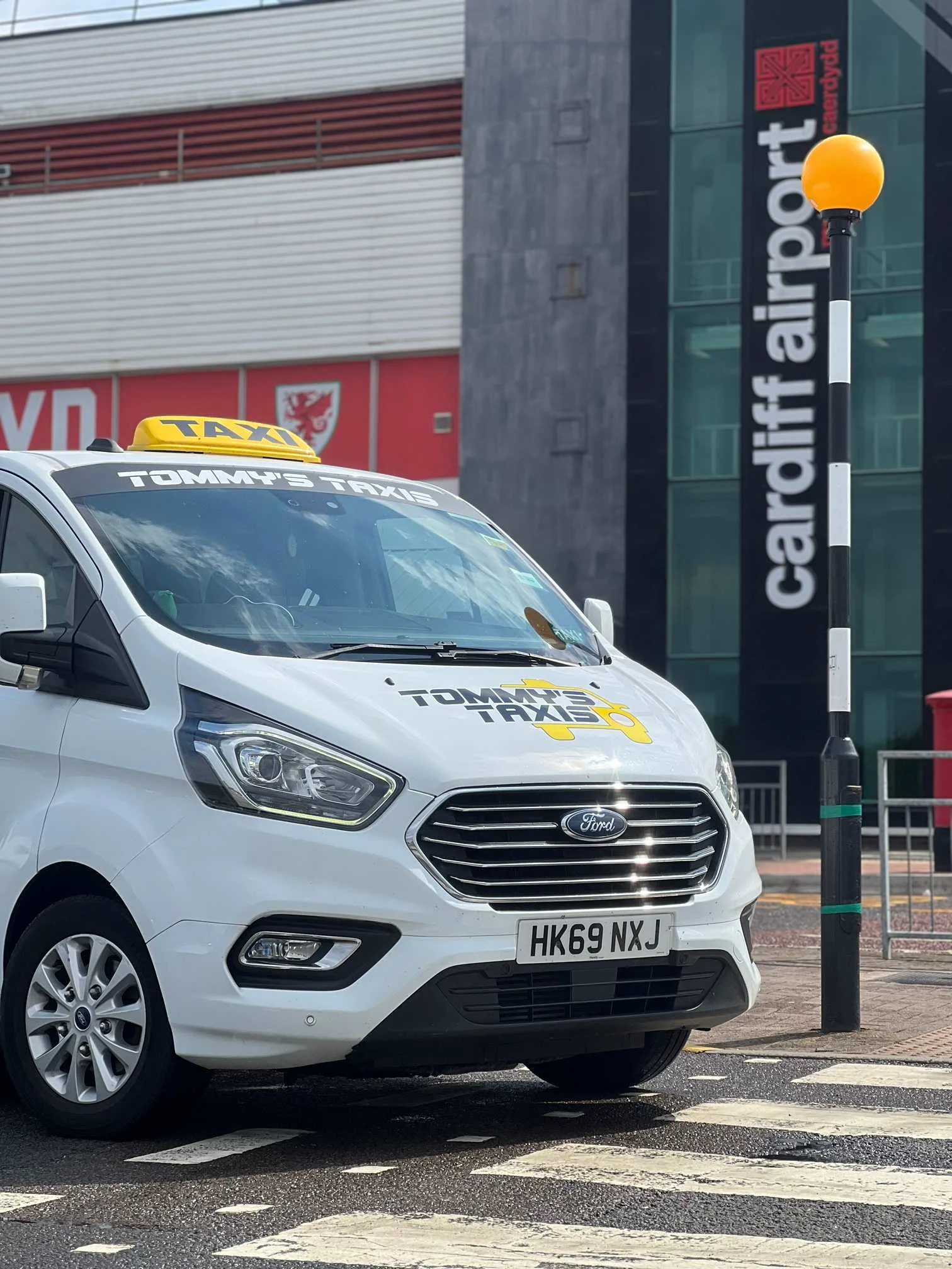 Images Tommy's Taxis