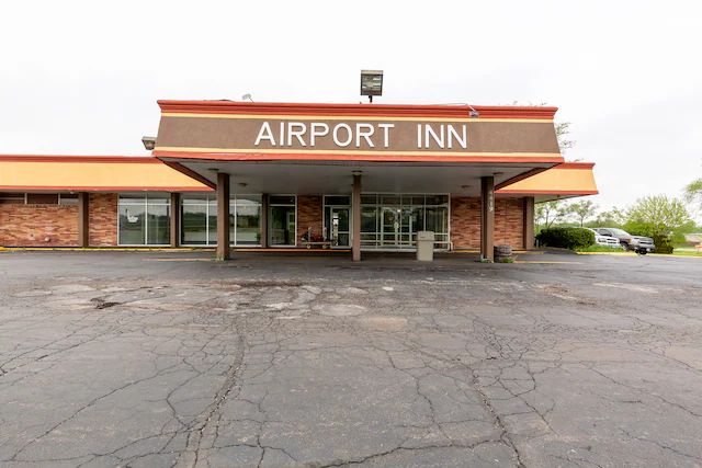 Images OYO Hotel at Chicago Rockford International Airport, IL