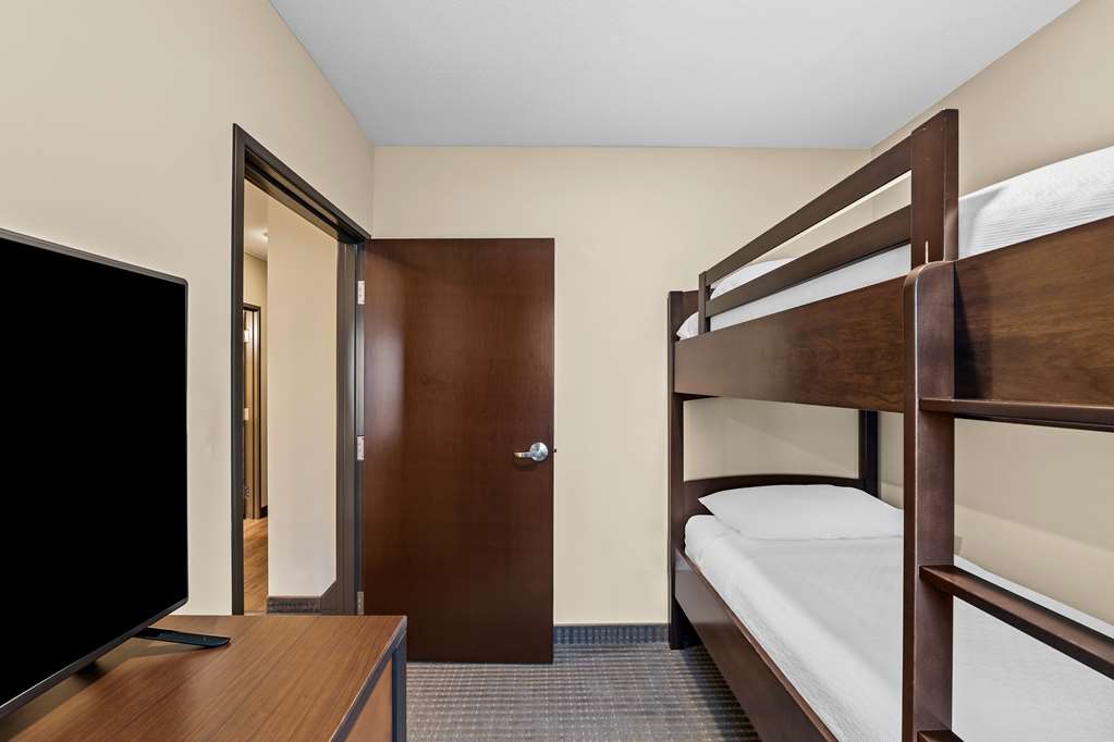 Images Best Western Plus Lacombe Inn & Suites