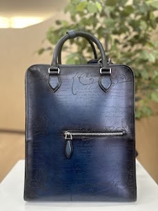 Images KOMEHYO（コメ兵）買取センターイオンモール神戸北