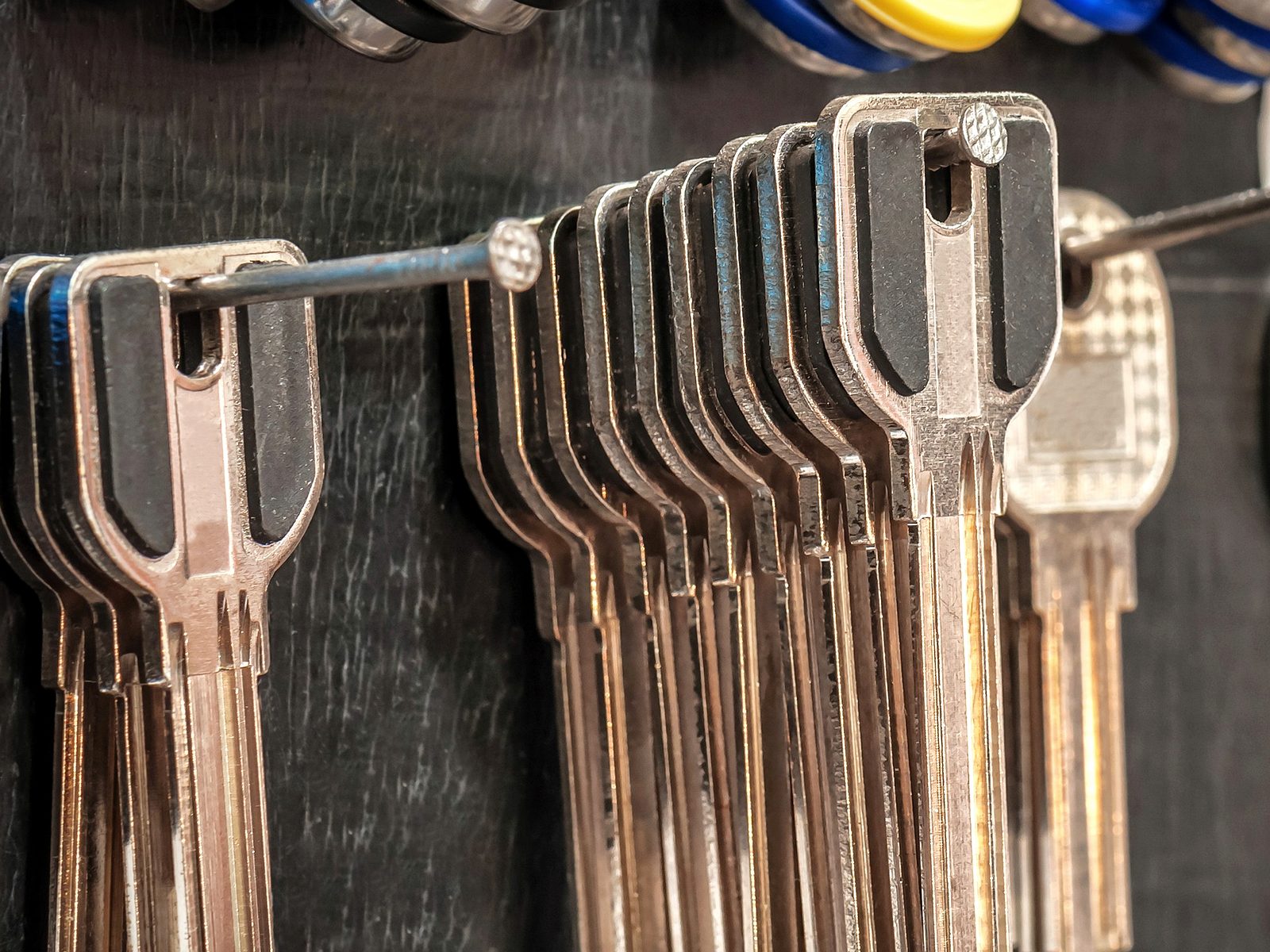 Quick Locksmith LLC Logo