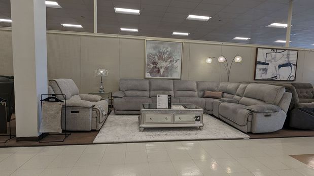 Images American Signature Furniture