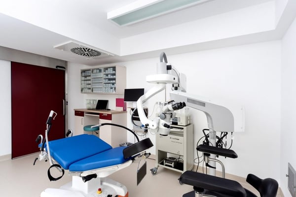 Bilder Dr. med. univ. Tschiderer H. & Kollegen Ärzte für Augenheilkunde