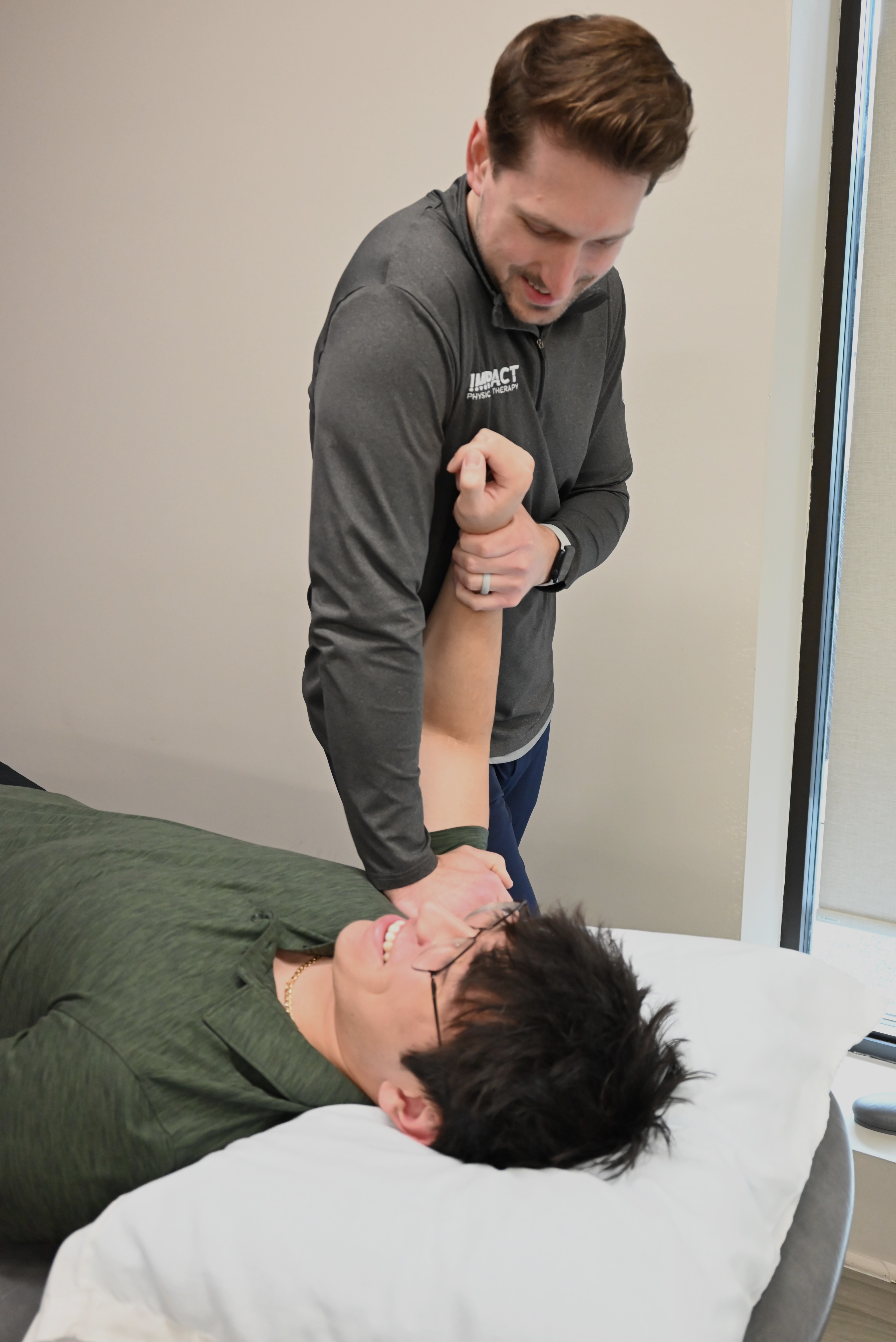 Manual Therapy Shoulder Treatment Naperville
