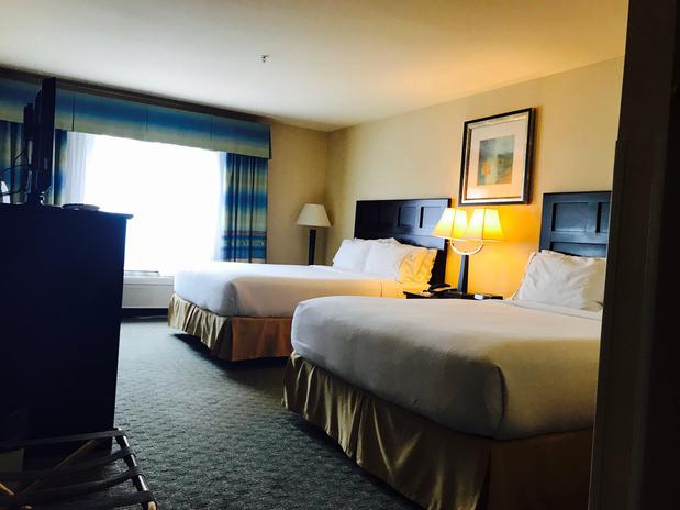 Images Holiday Inn Express Fort Bragg, an IHG Hotel