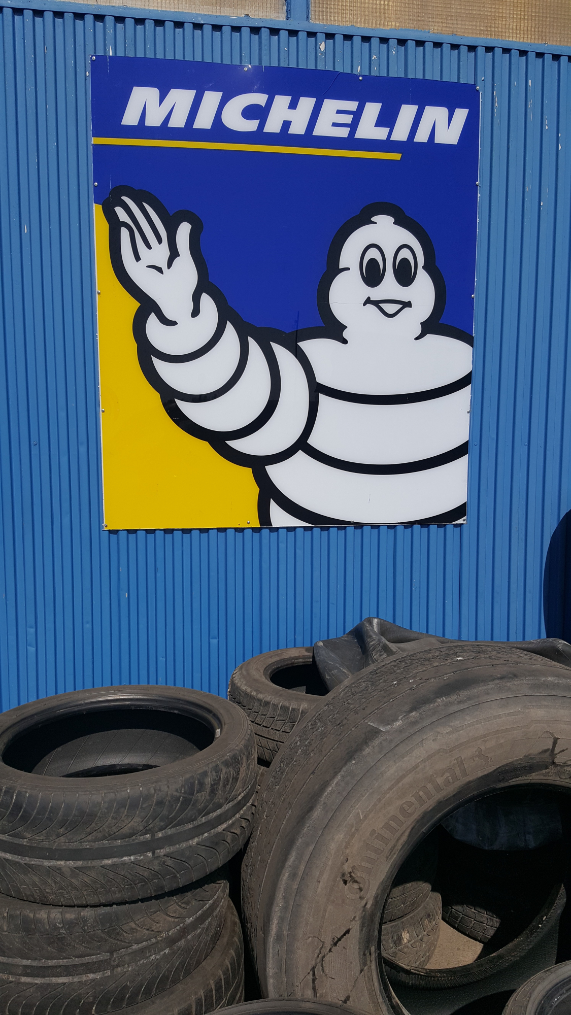 Images Vámosi Gumiszerviz Kft.