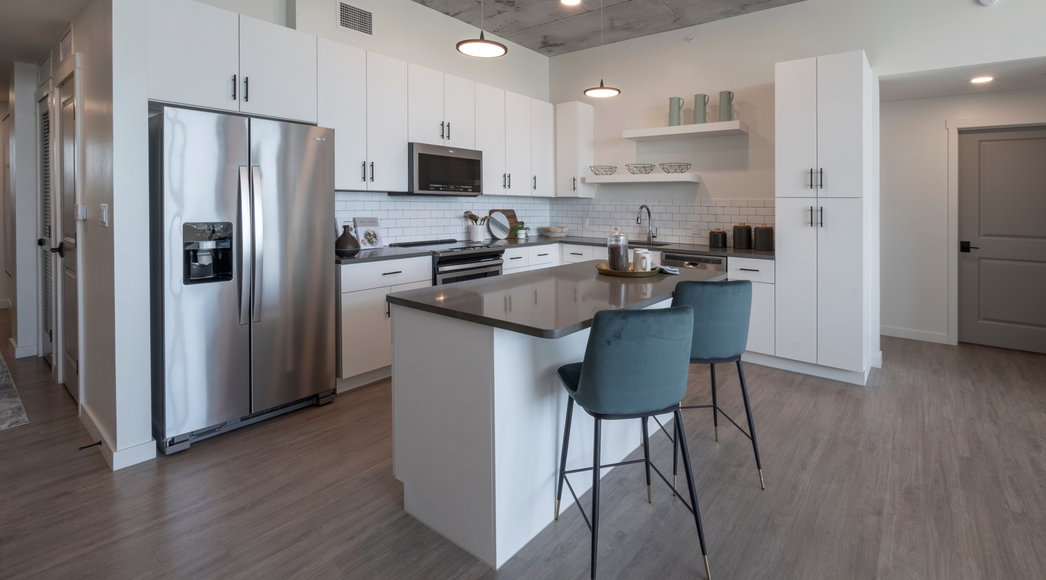 WaterView Echelon City Center, 100 Main Street N, St. Petersburg, FL