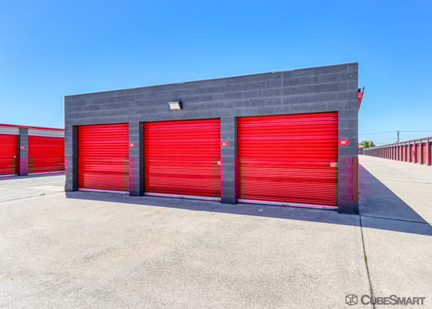 Images CubeSmart Self Storage