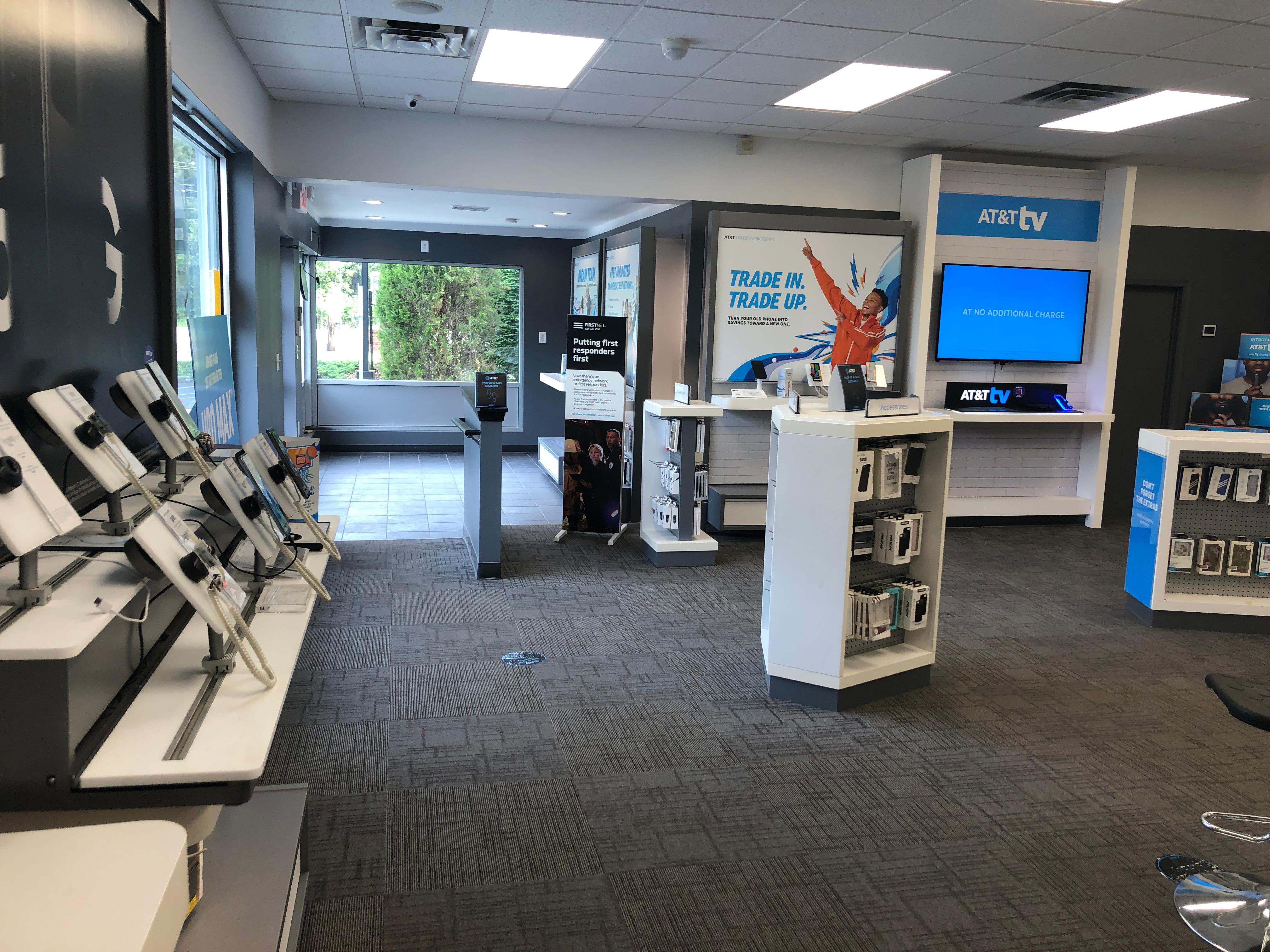 AT&T Store Photo