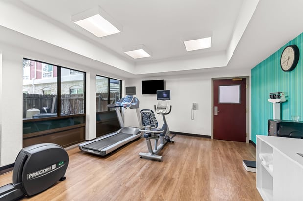 Images Holiday Inn Express & Suites Austin SW - Sunset Valley by IHG