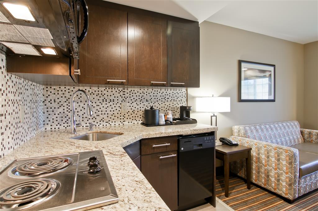 Images Best Western Plus Woodstock Inn & Suites