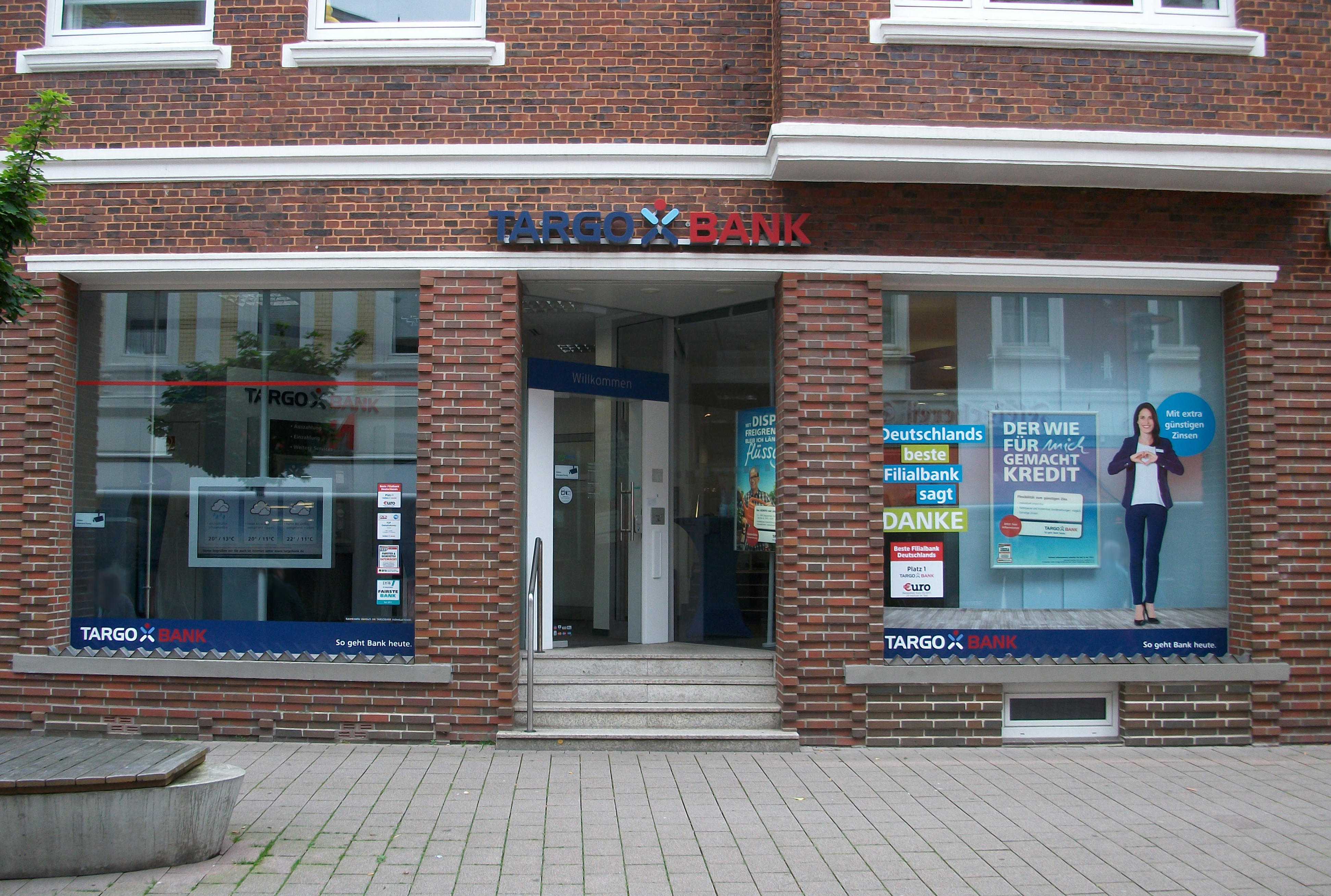 Bild 1 TARGOBANK in Cuxhaven
