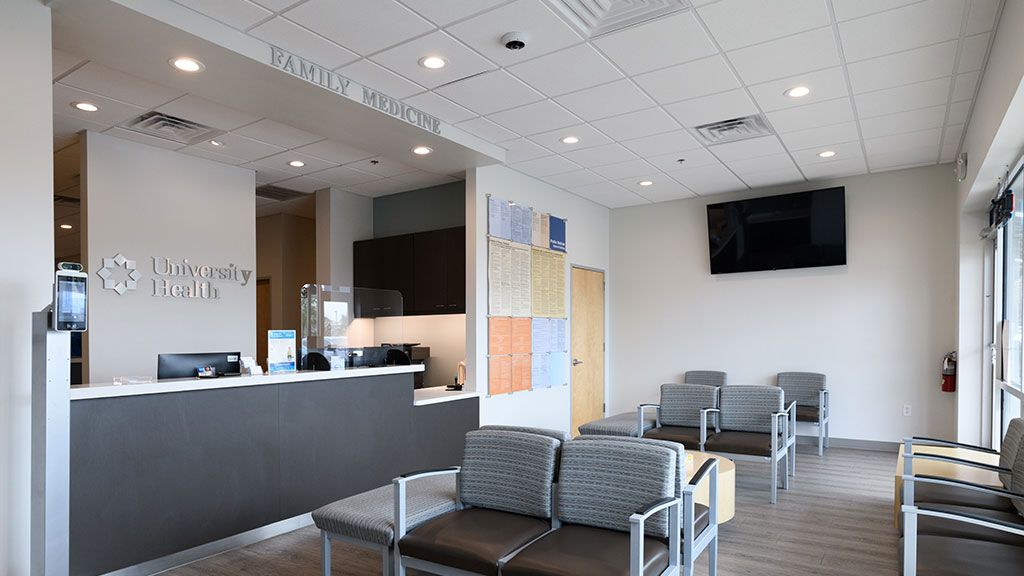 Huebner Commons - Lobby 