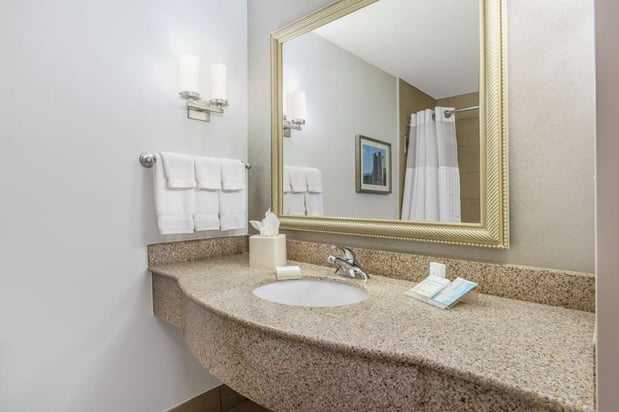Images Hilton Garden Inn Blacksburg University