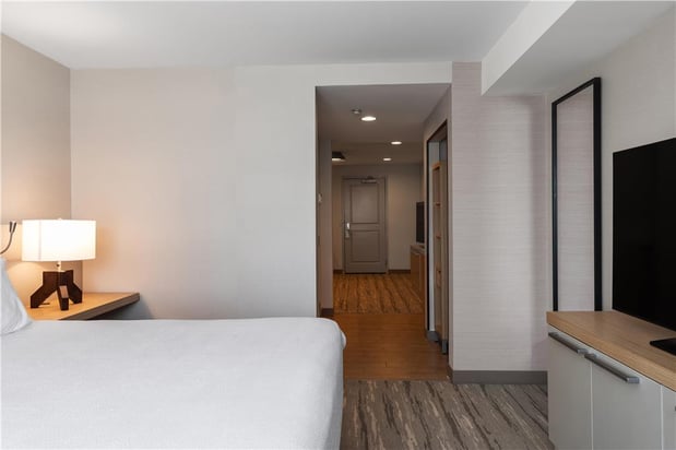 Images Hilton Garden Inn Auburn