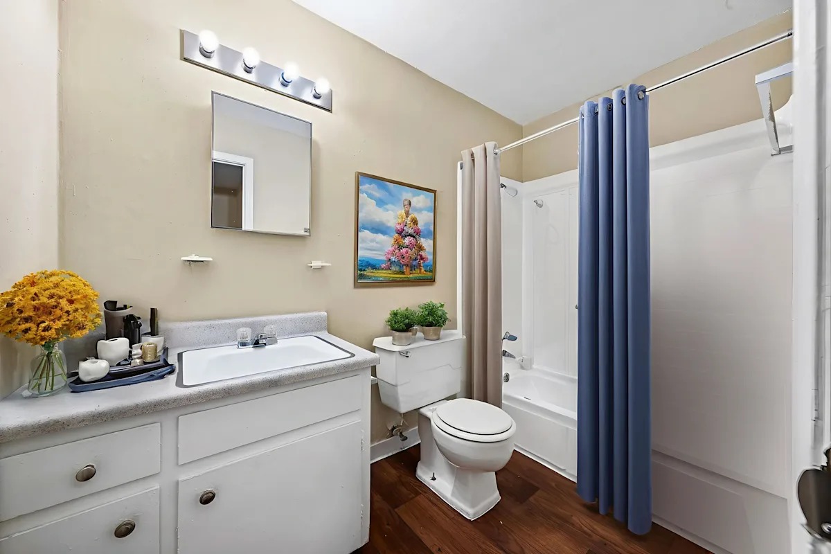 Bathroom at Magnolia Place Community at Signature Collection Apartments in Tuscaloosa, AL