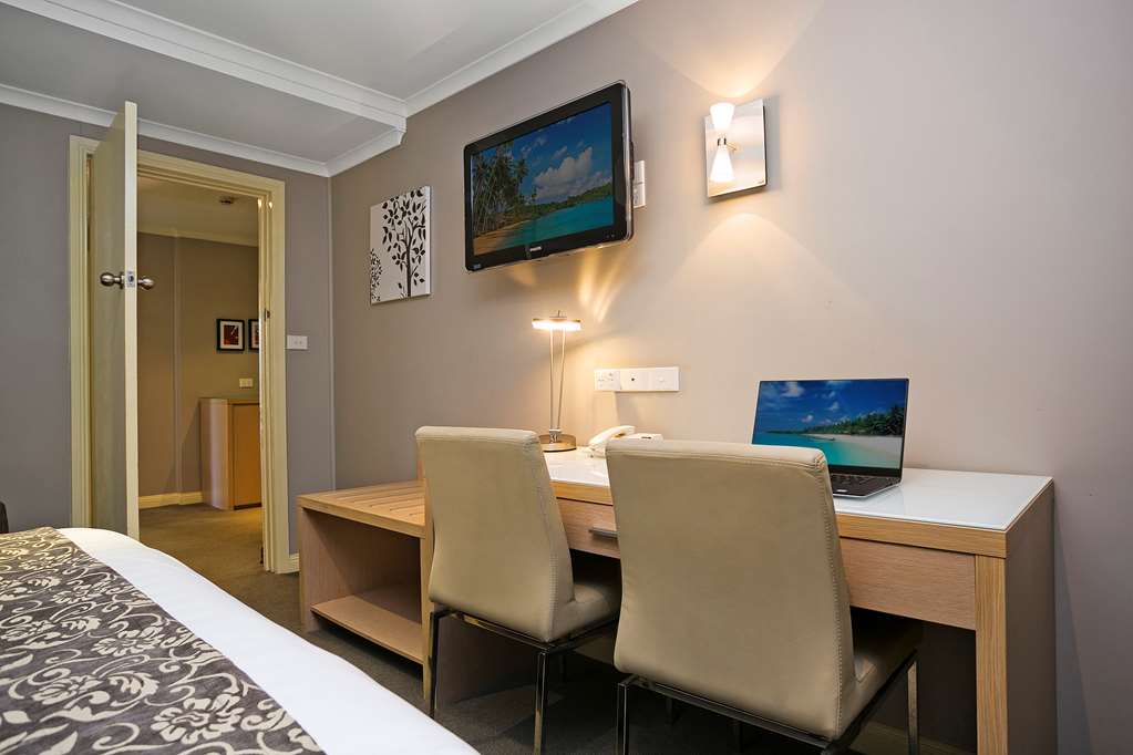 Images Best Western Sanctuary Inn