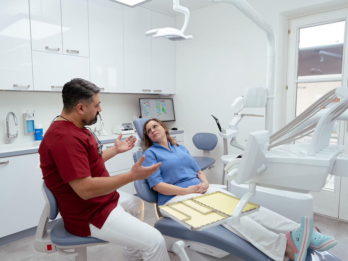 Bild 1 von Zahnarztpraxis Dr. Hekmat Mohammed - Kuchl