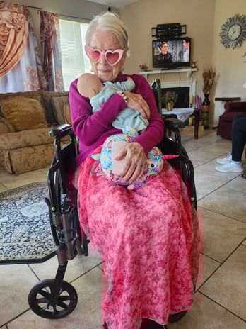 Images Under Elonda's Care LLC