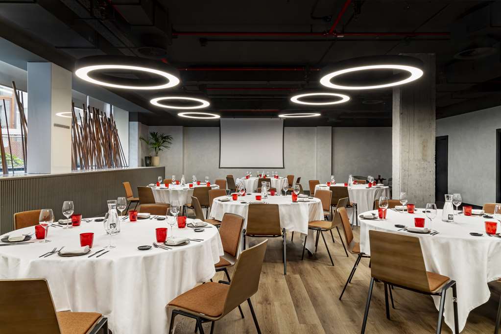 Images Radisson RED Madrid