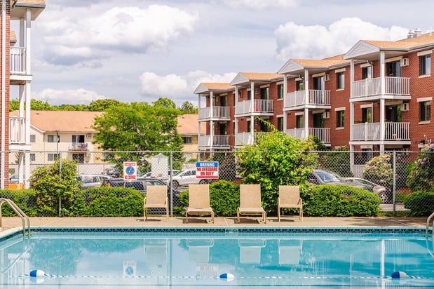 Images Westford Park Apartments