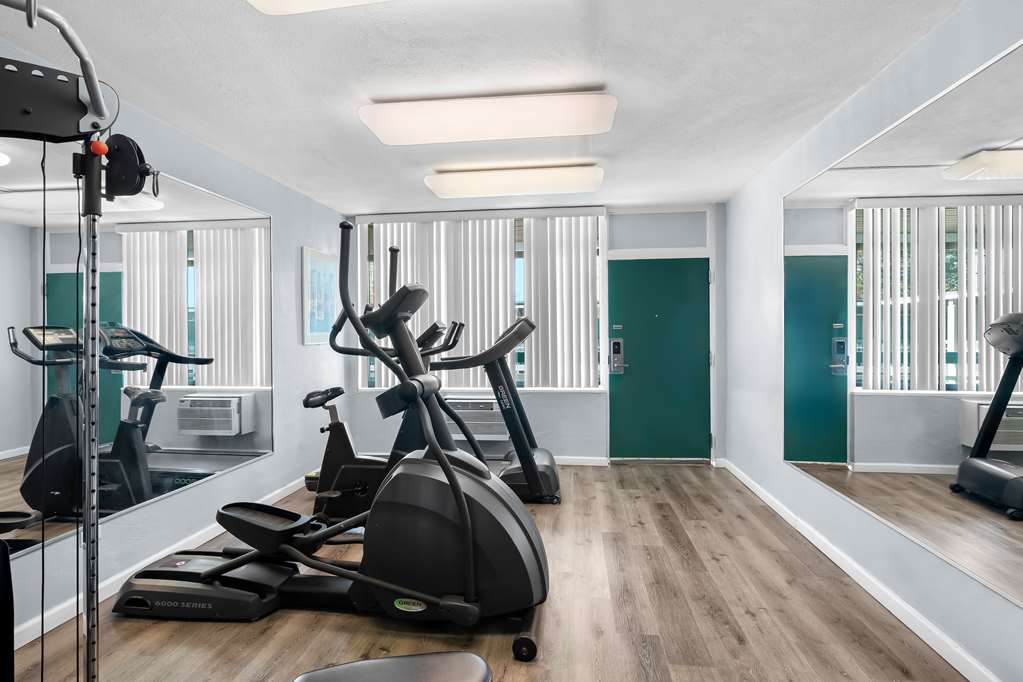 BW SureStay Plus Wilmington DE FitnessCenter