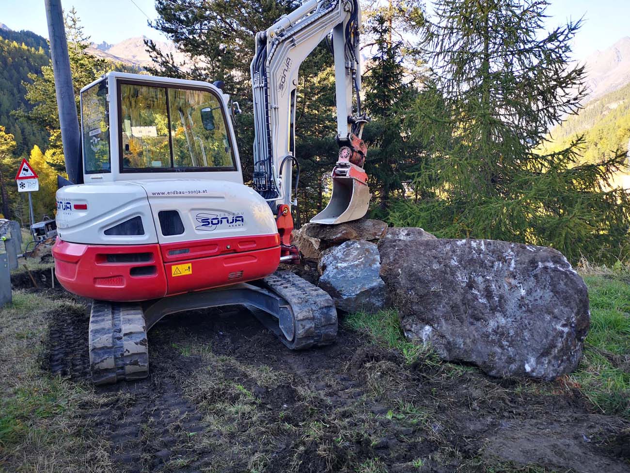 Erdbau Sonja, Kristenleiten 5 in Axams