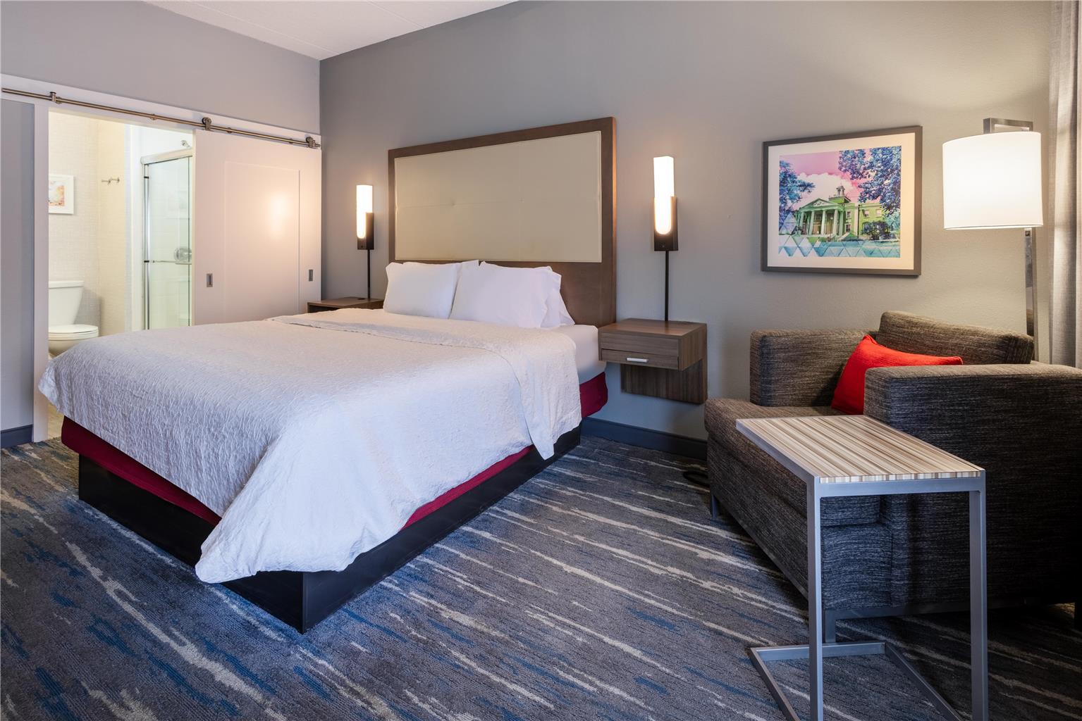 Guest room