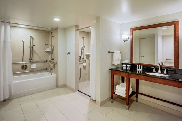 Images Embassy Suites by Hilton Boston Waltham