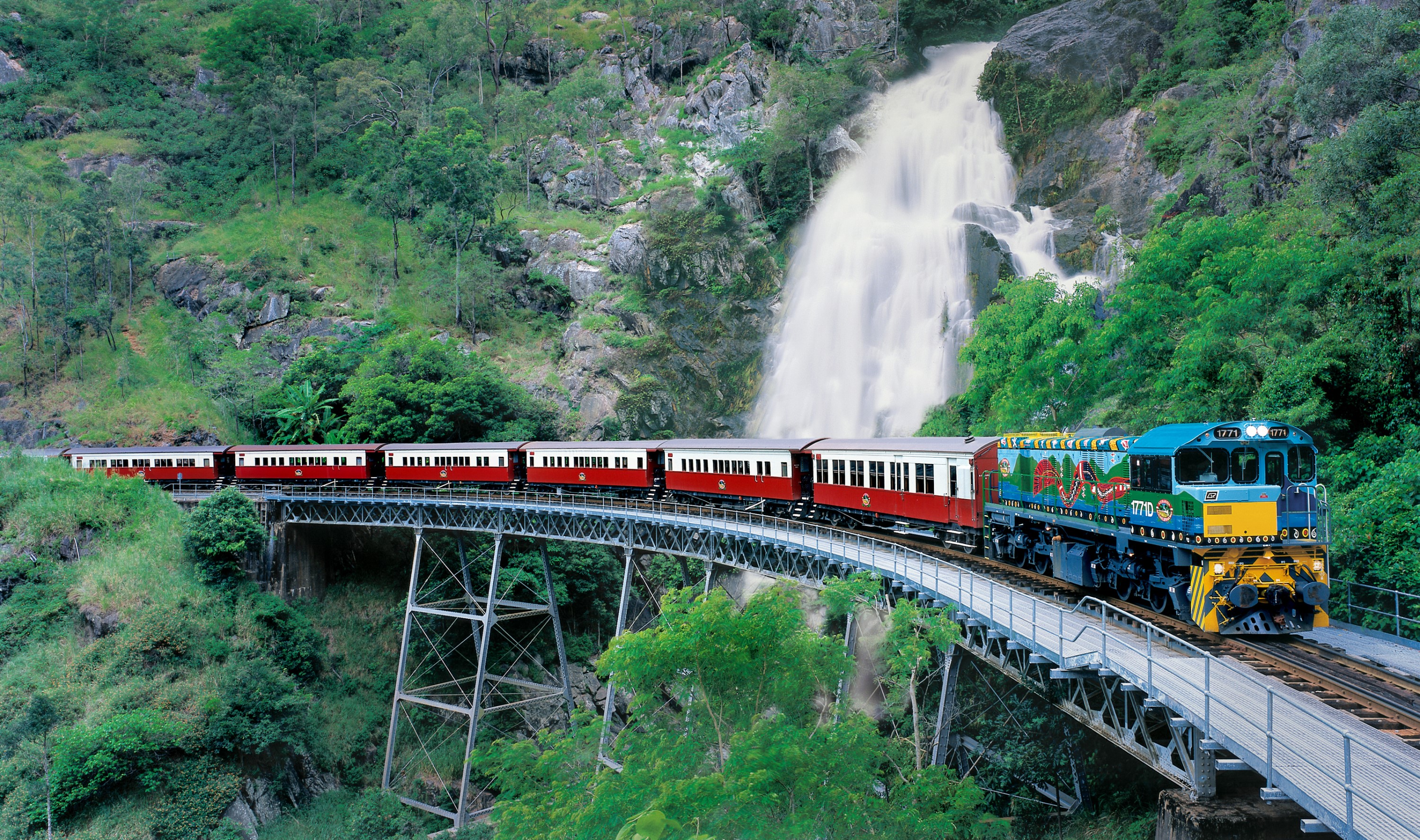 世界遺産の山と海に囲まれたリゾートを満喫 ケアンズ3泊5日プラン