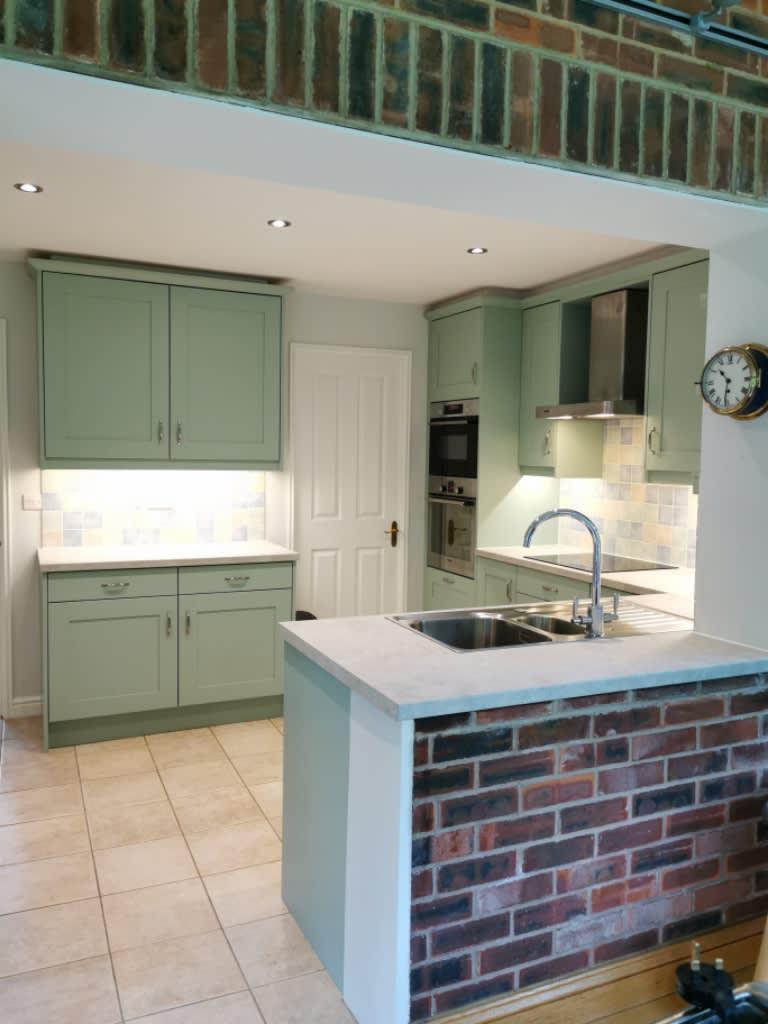 Images Goodwins Kitchens Bedrooms & Bathrooms