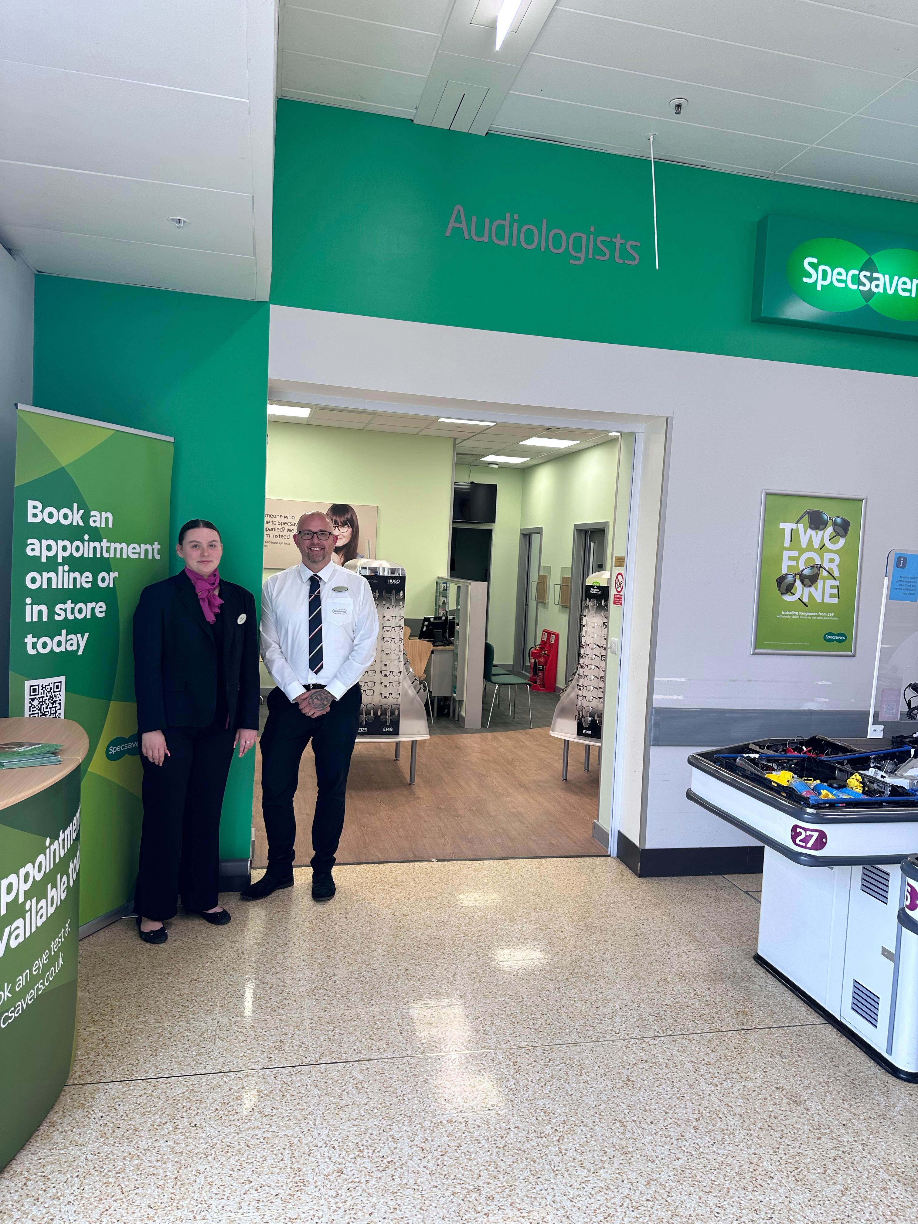 Specsavers Opticians and Audiologists - Archer Road Specsavers Opticians and Audiologists - Archer Road Sheffield 01142 367143