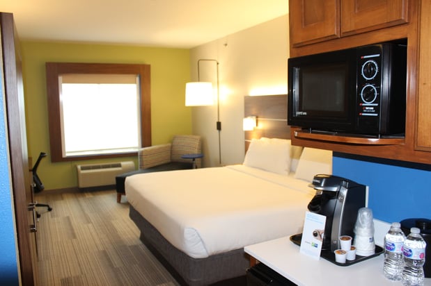 Images Holiday Inn Express & Suites Mansfield by IHG