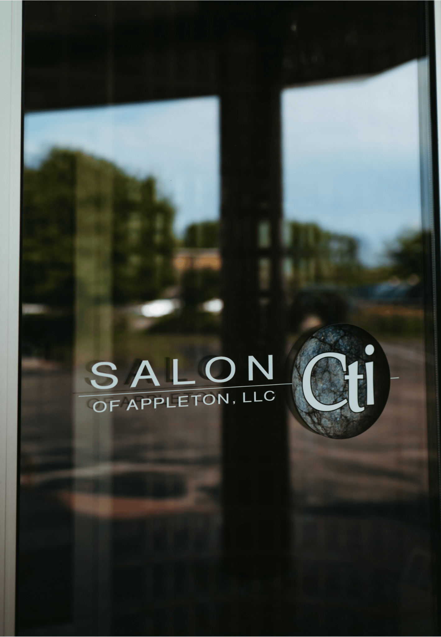 Inside Salon Cti – A Relaxed & Creative Salon Space