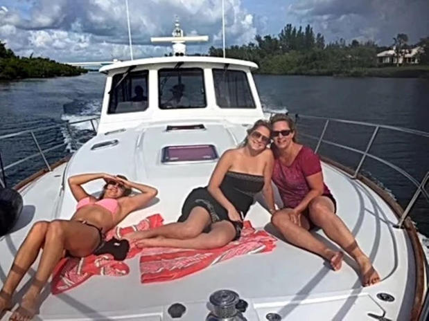 Images Captain Ray's River Tours