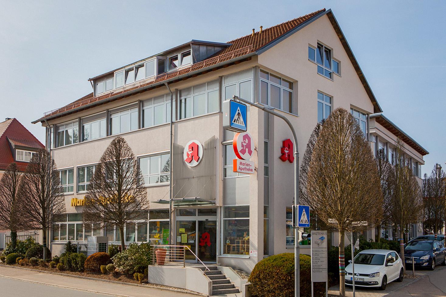 Marien-Apotheke Daiminger OHG, Falkensteiner Str. 24 in Roding