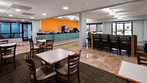 Images Best Western Emporia