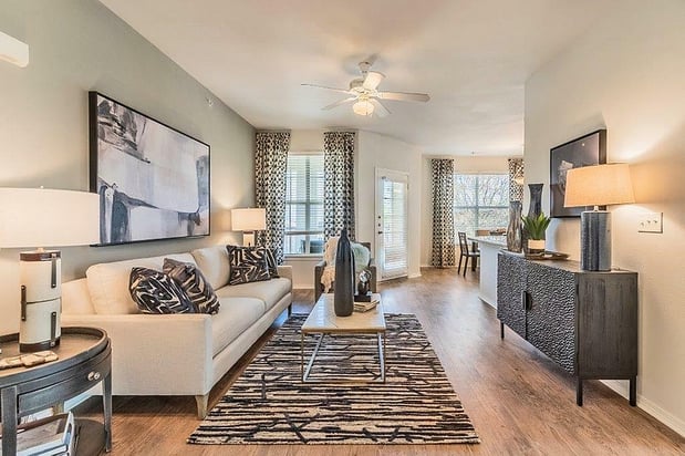 Images Grand Estates @ Keller