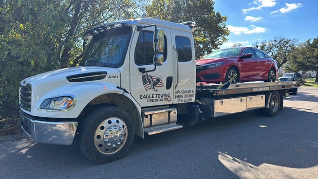 Images Eagle Towing & Recovery