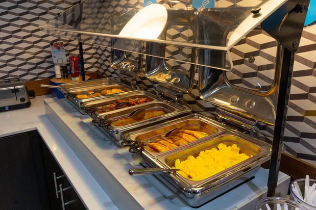 Images Holiday Inn Express & Suites Bedford by IHG